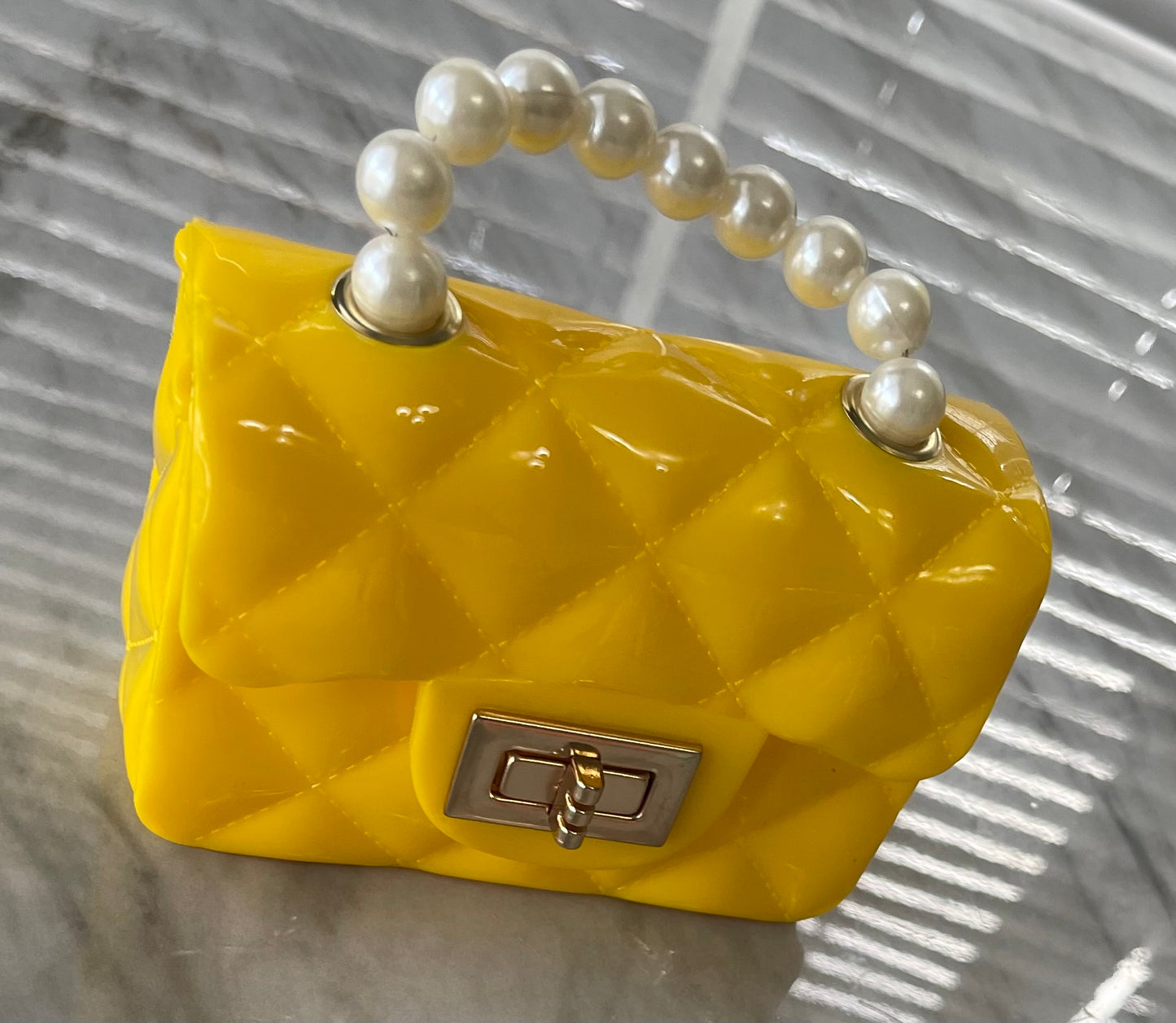 Mini Pearl Purse